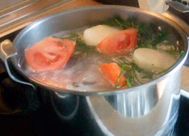 caldo de pescado de elena