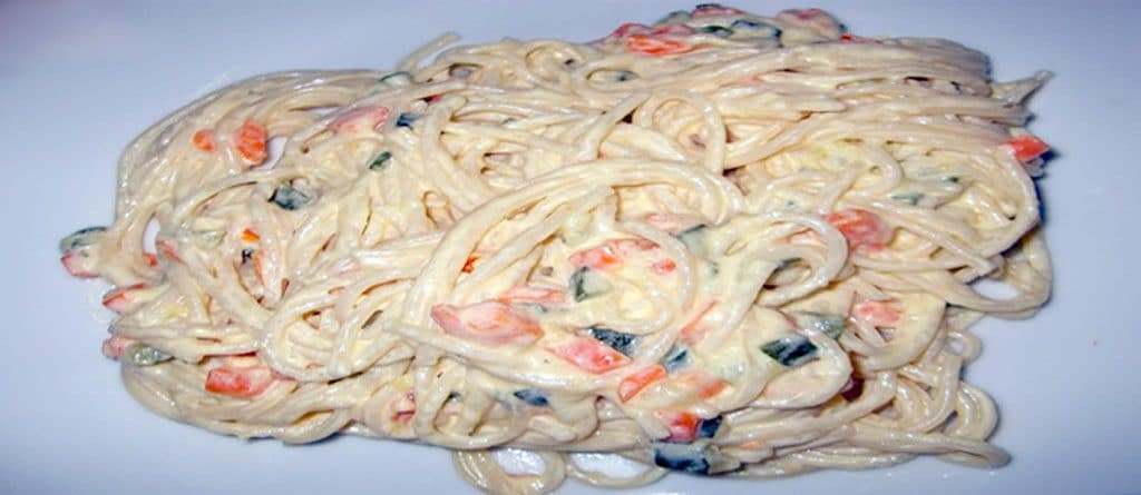 spaghettis carbonara con verduras