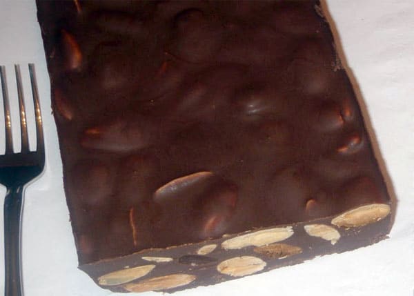 turron-de-chocolate-y-almendras-thermomix